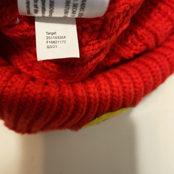 Adult “Popcorn” knitted Lego Cap Limited Edition 2021 for Target - Picture 9 of 9